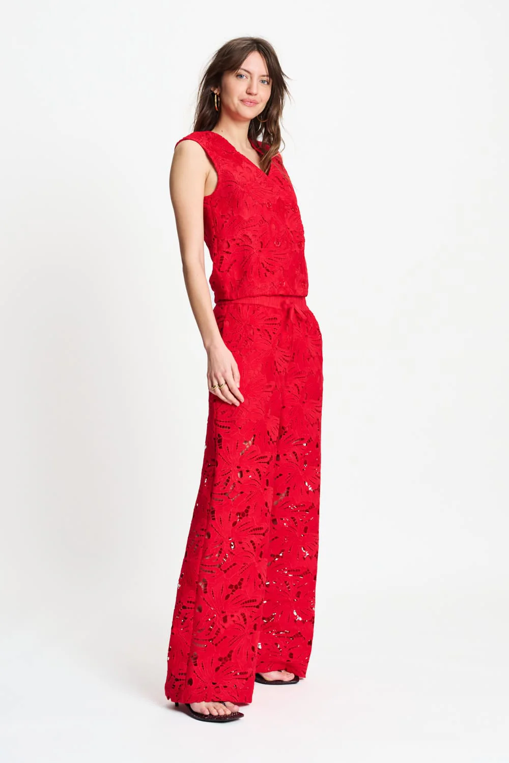TOP - Lace Bloom Red - Image 4