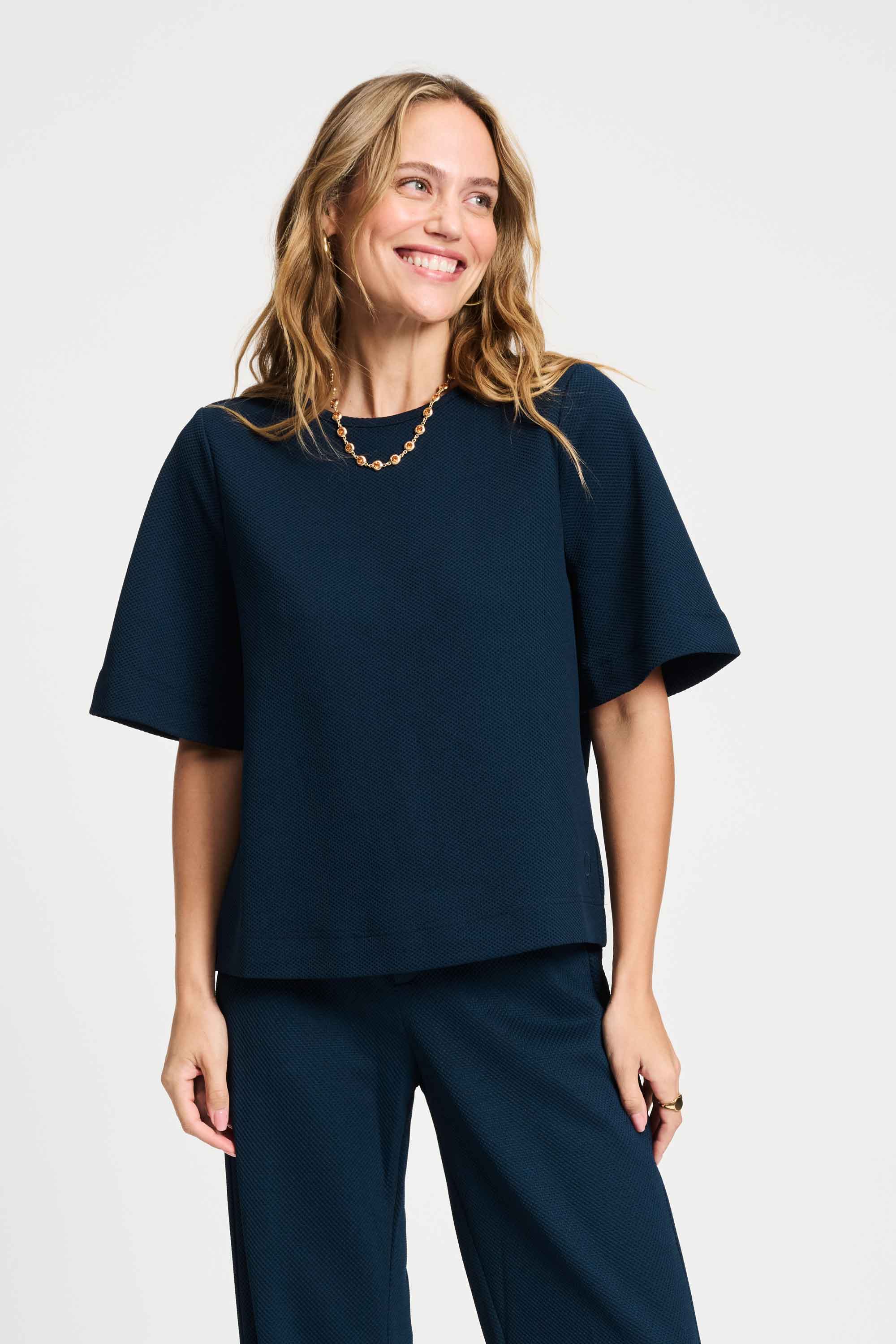 TOP - Meg Eternal Blue