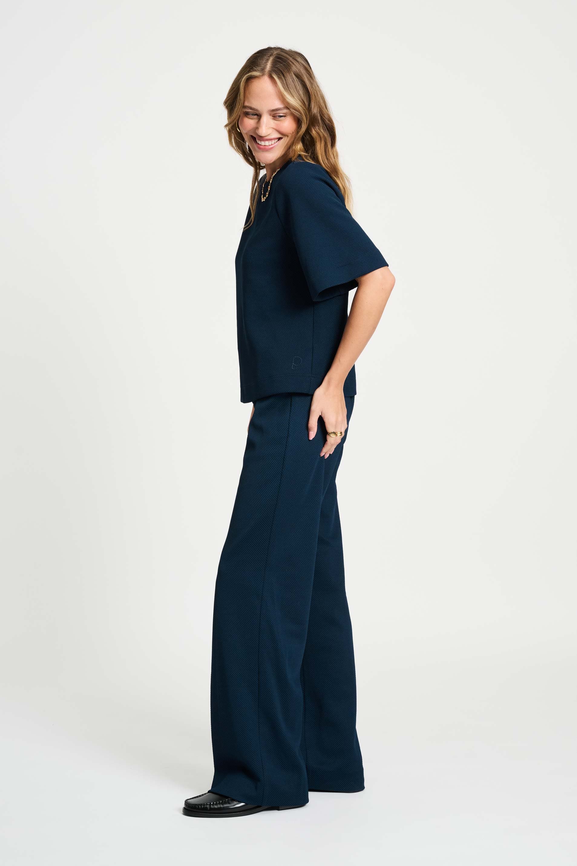 TOP - Meg Eternal Blue - Image 3